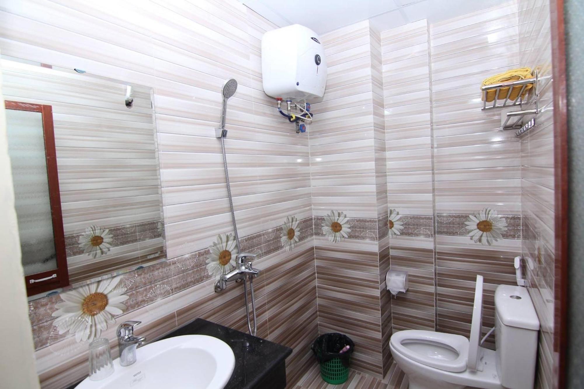 Thu Ha Sea View Hotel Dong Khe Sau Zewnętrze zdjęcie
