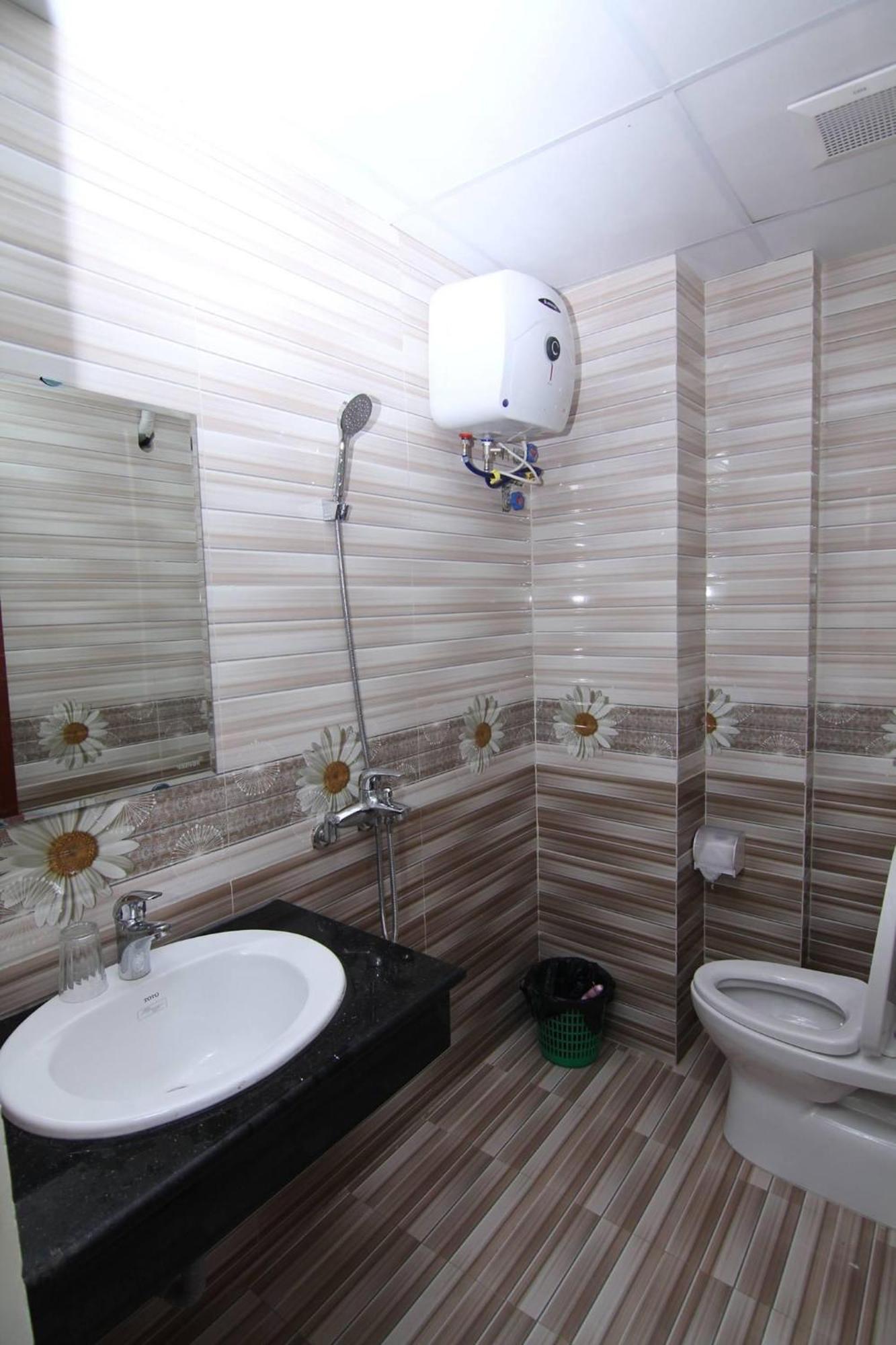 Thu Ha Sea View Hotel Dong Khe Sau Zewnętrze zdjęcie