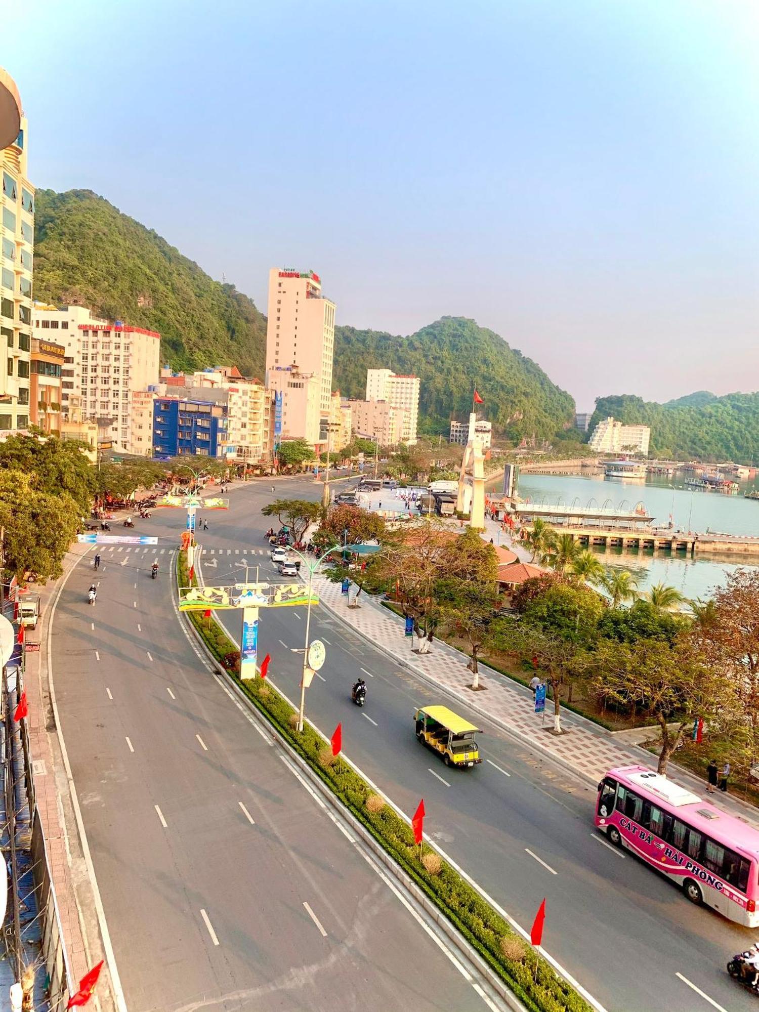 Thu Ha Sea View Hotel Dong Khe Sau Zewnętrze zdjęcie